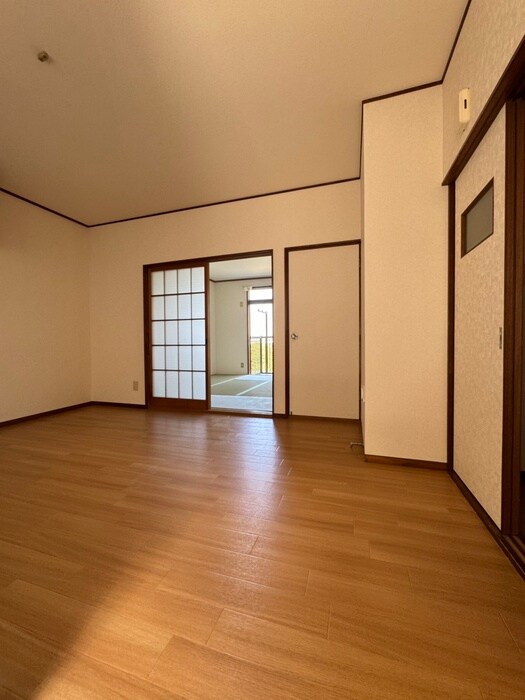 オオフナハイツの物件内観写真