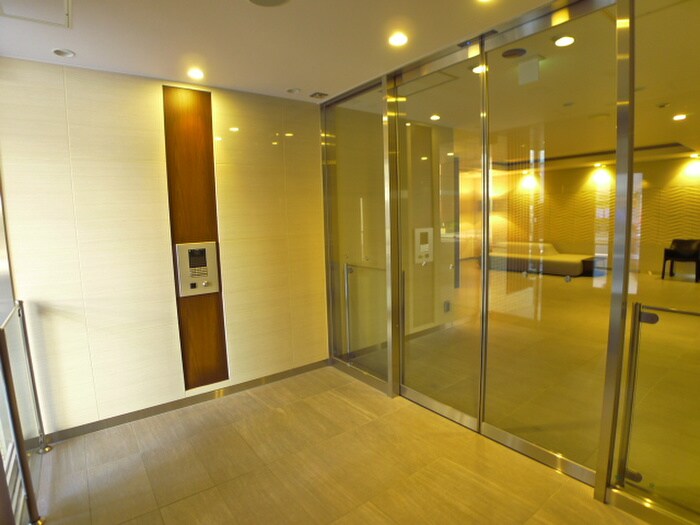 ヴェルデュール高田馬場の物件外観写真