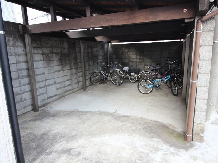 コーポもり２の物件外観写真