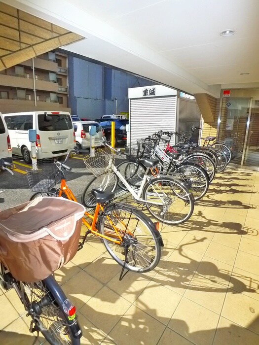 イーストベイ・船橋本町の物件外観写真