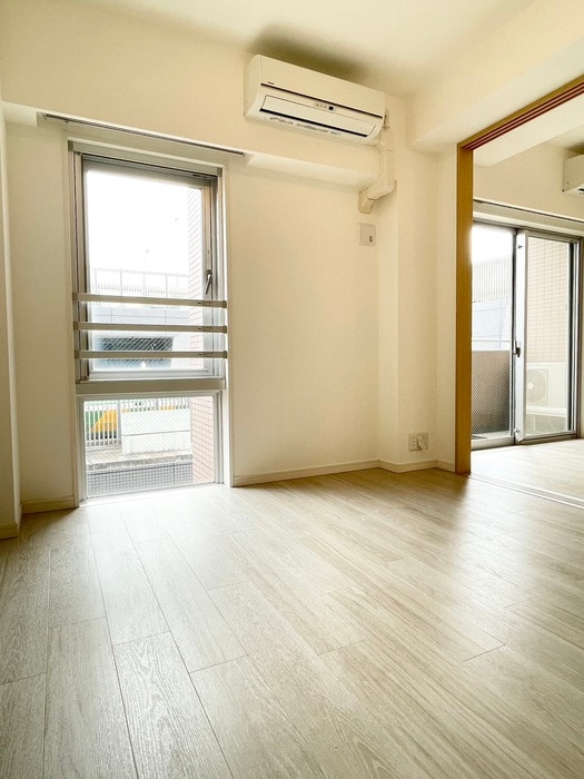 プライムアーバン用賀の物件内観写真