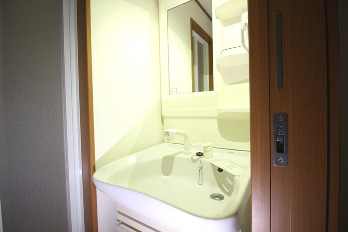 カ－サアリスの物件内観写真