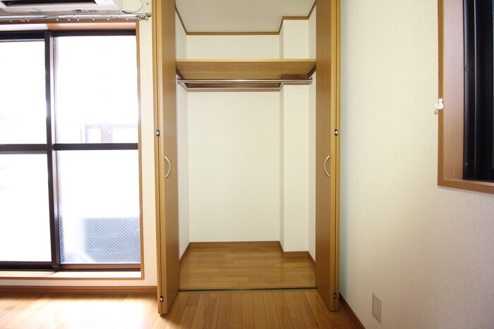 カ－サアリスの物件内観写真