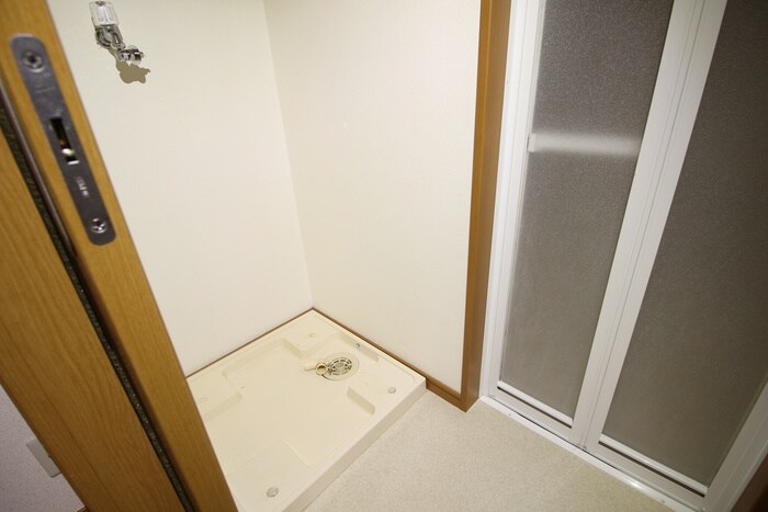 カ－サアリスの物件内観写真