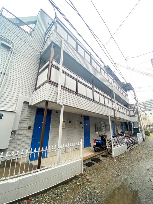 メゾンドクレールの物件外観写真