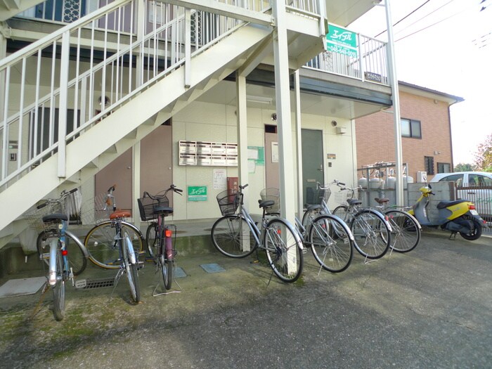 サンライトマンションの物件外観写真