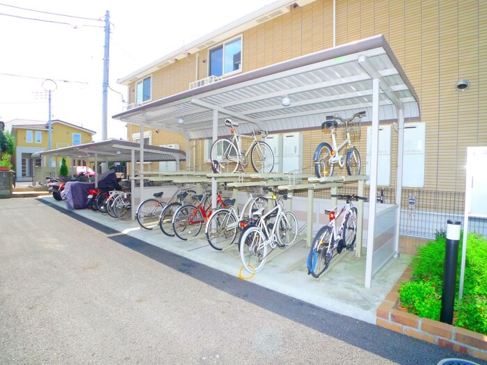 レジェンドⅧの物件外観写真