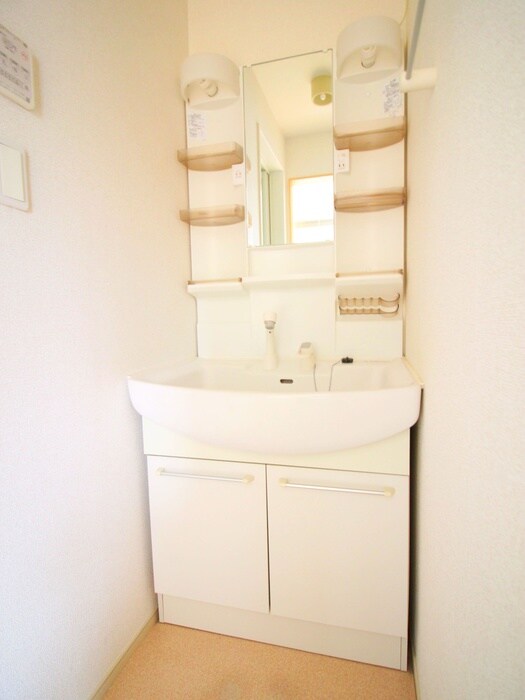 レジェンドⅧの物件内観写真