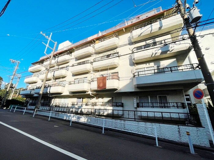 野毛山パ－クマンションの物件外観写真