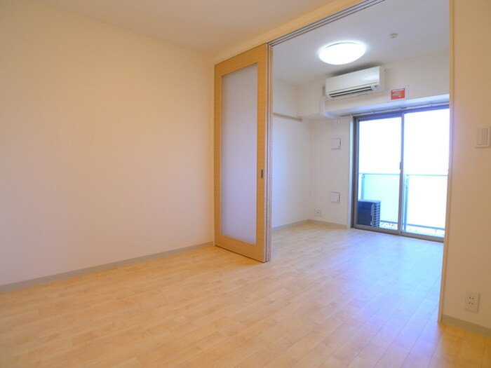 アクシ－ズタワ－大門町の物件内観写真