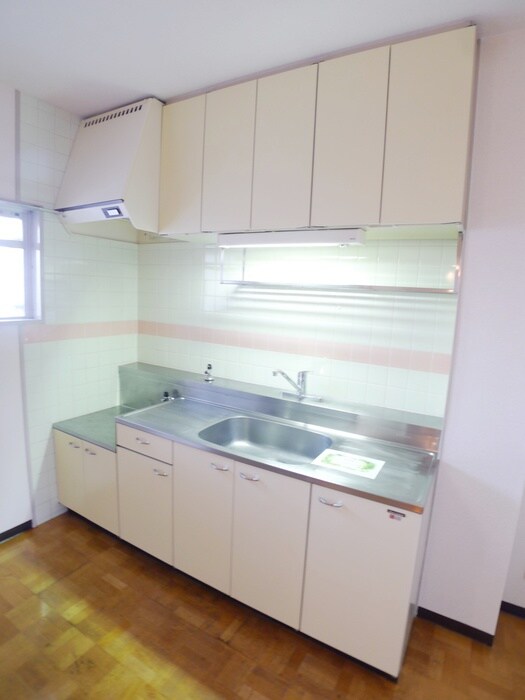 メナーフジの物件内観写真