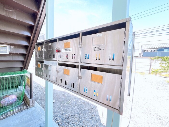 メゾンヌーベルの物件外観写真