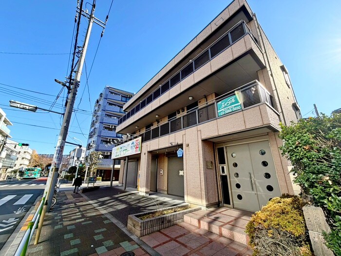 パークアベニューの物件外観写真