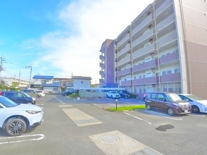 サンライズガーデンの物件外観写真