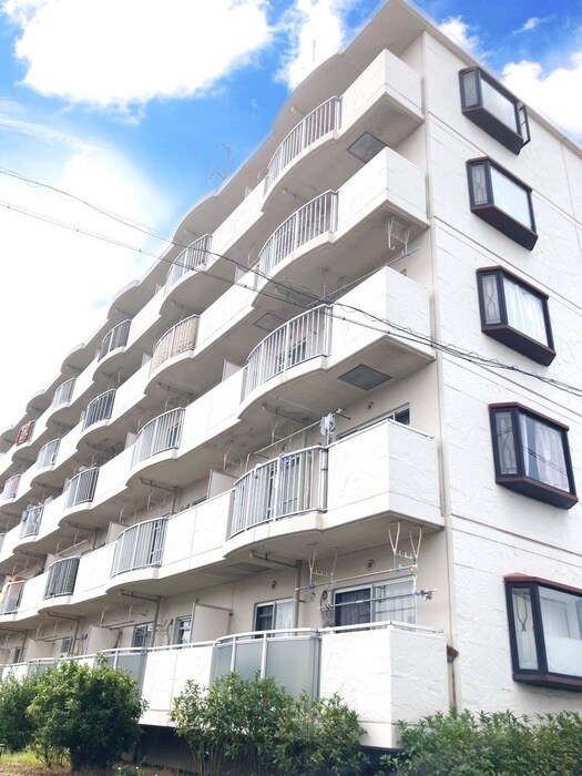 プラザナカムラ２の物件外観写真