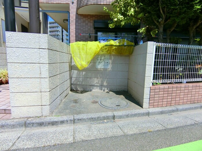 三宝館の物件外観写真