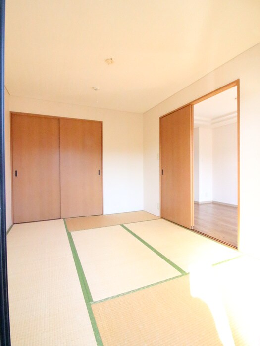 メゾンドリームの物件内観写真