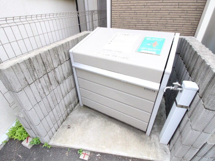 アザーレ調布の物件外観写真