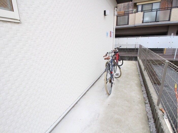 アザーレ調布の物件外観写真