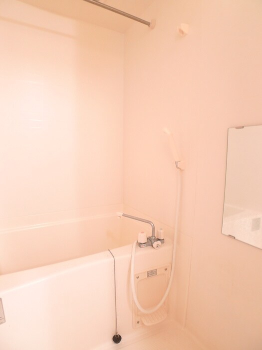 Amour エフ1番館の物件内観写真