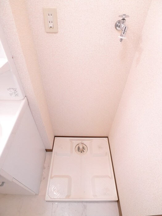 Amour エフ1番館の物件内観写真