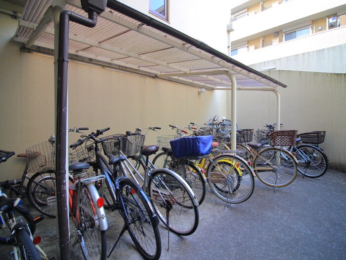 ファミ－ルＡの物件外観写真