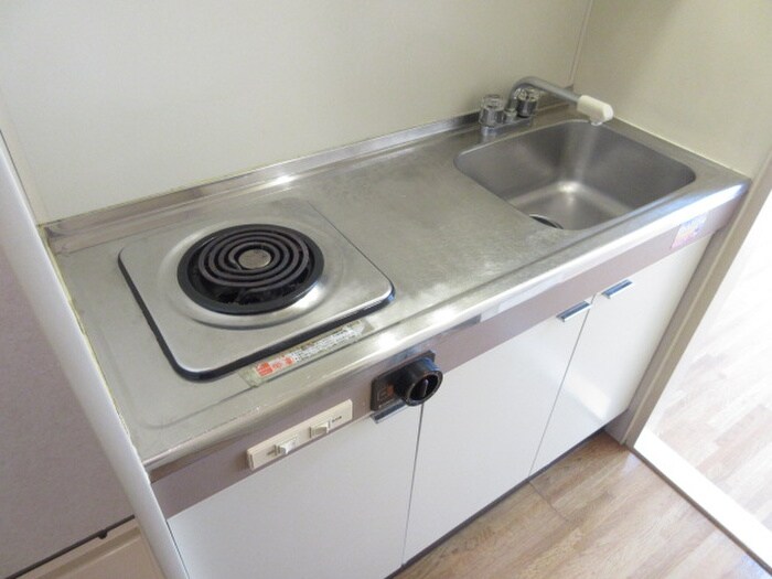 ファミ－ルＡの物件内観写真