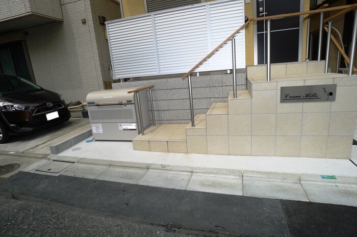 Crane Hillsの物件外観写真