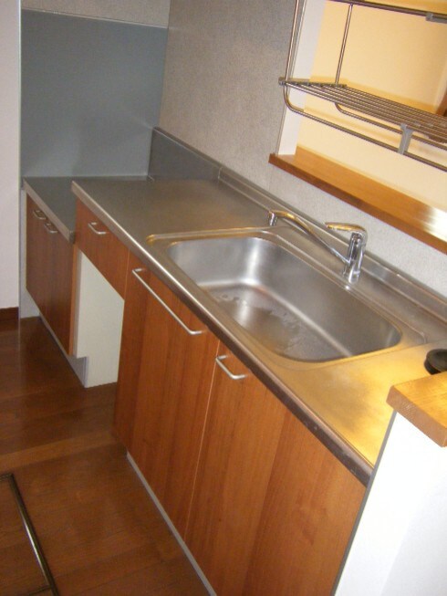 ルミエ－ル泉の物件内観写真