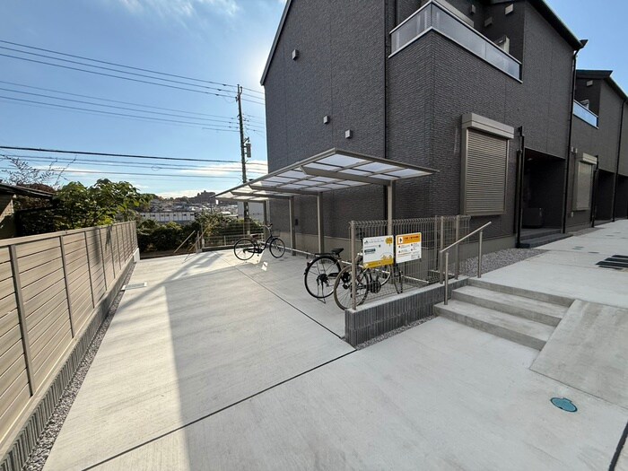 ウィステリア杉の森B棟の物件外観写真