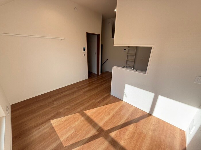 ウィステリア杉の森B棟の物件内観写真