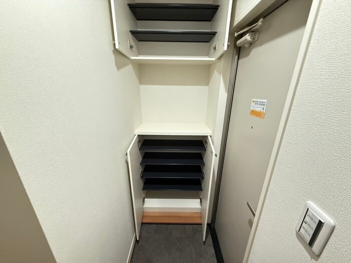 ウィステリア杉の森B棟の物件内観写真