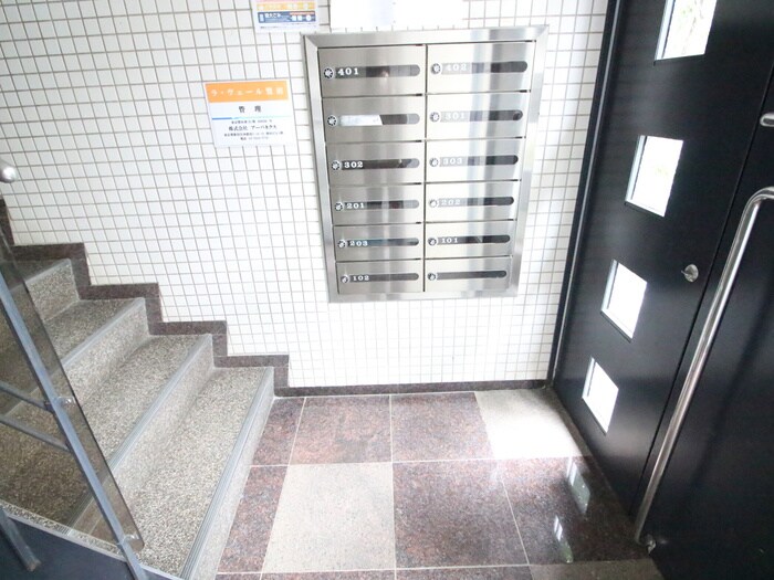 ラ　ヴェ－ル鷺沼の物件外観写真