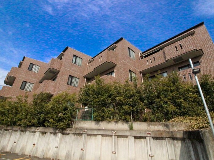 ラ　ヴェ－ル鷺沼の物件外観写真