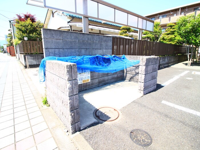 シャン・デ・フル－ルの物件外観写真