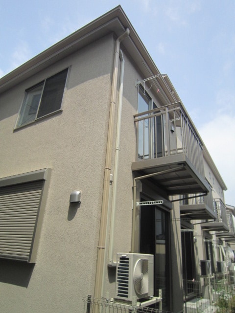 ヴェリナ・フォ－の物件外観写真