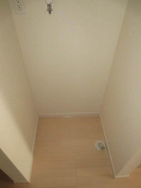 ヴェリナ・フォ－の物件内観写真