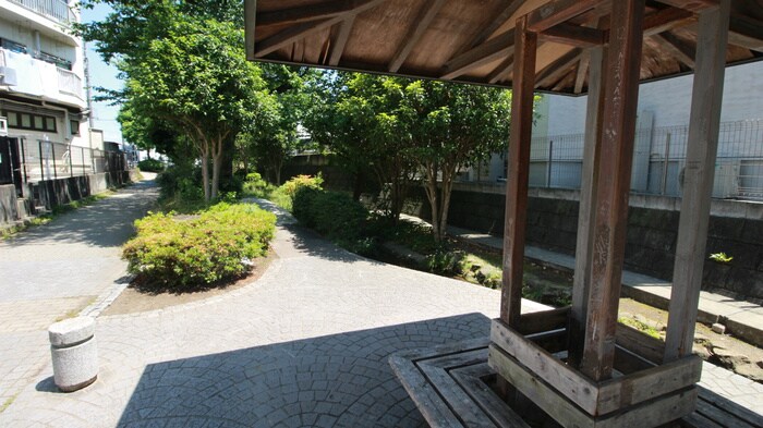 グリーンバレービルの物件外観写真