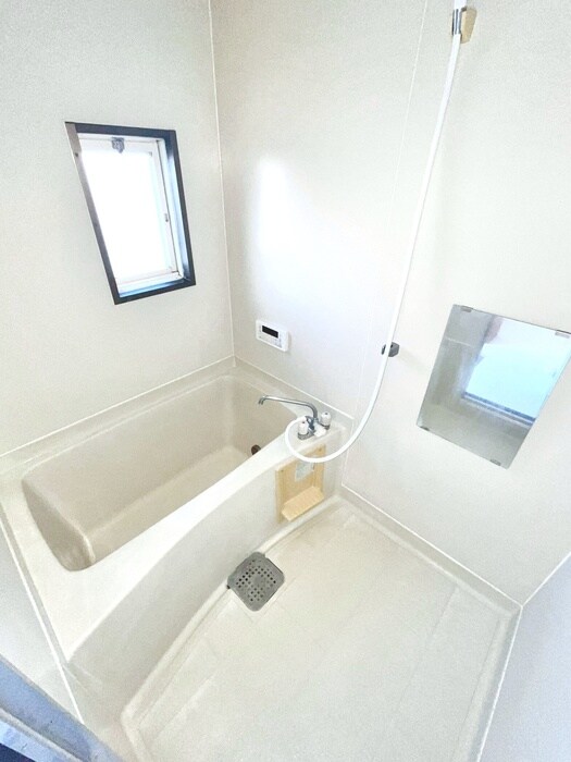 サンライフハタの物件内観写真