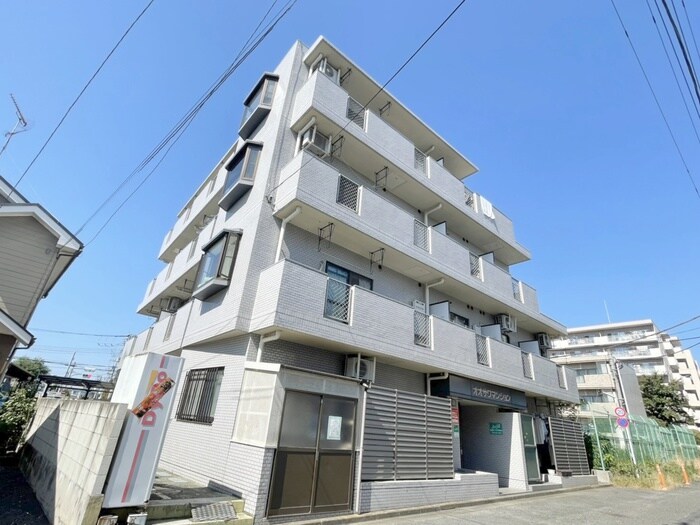 オオサワマンションの物件外観写真