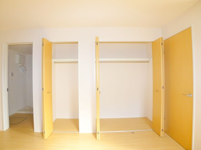 パル・クレシアの物件内観写真