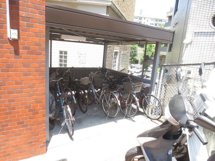 ﾗｲｵﾝｽﾞﾏﾝｼｮﾝ青葉台第５(109）の物件外観写真