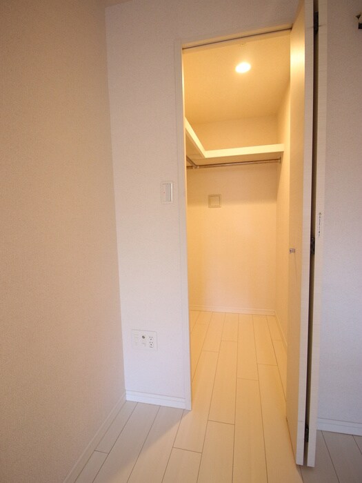 コンフォリア早稲田の物件内観写真