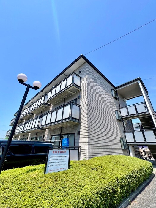 ビラージュＹＳ　Ｂ棟の物件外観写真