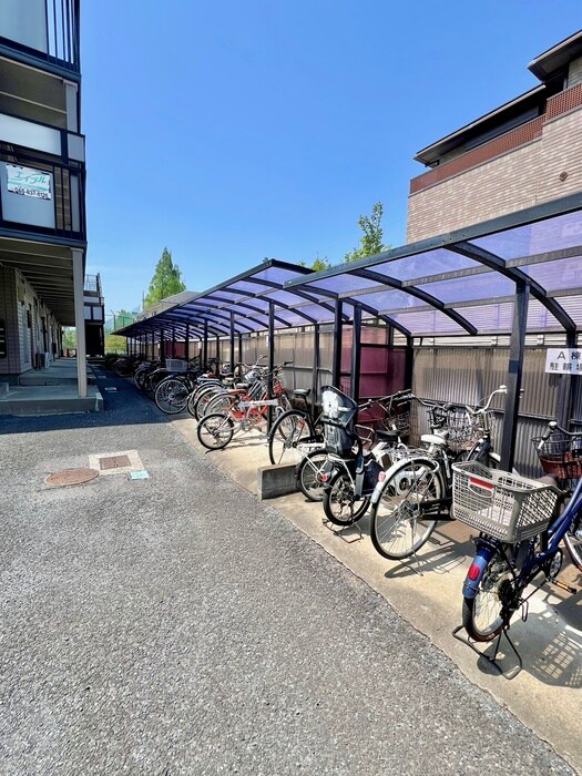 ビラージュＹＳ　Ｂ棟の物件外観写真