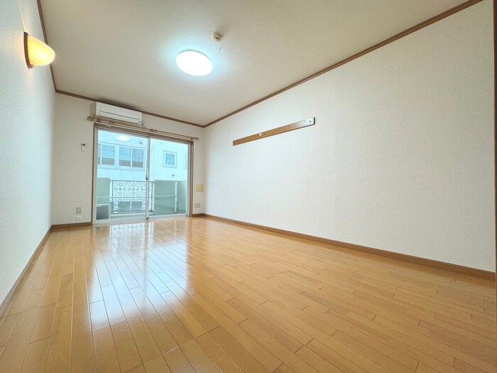 パラド－ルときわ５の物件内観写真