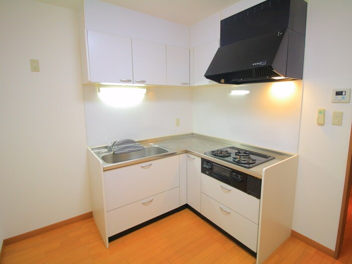 パラド－ルときわ５の物件内観写真