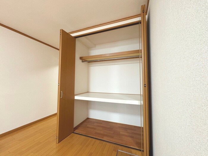 パラド－ルときわ５の物件内観写真