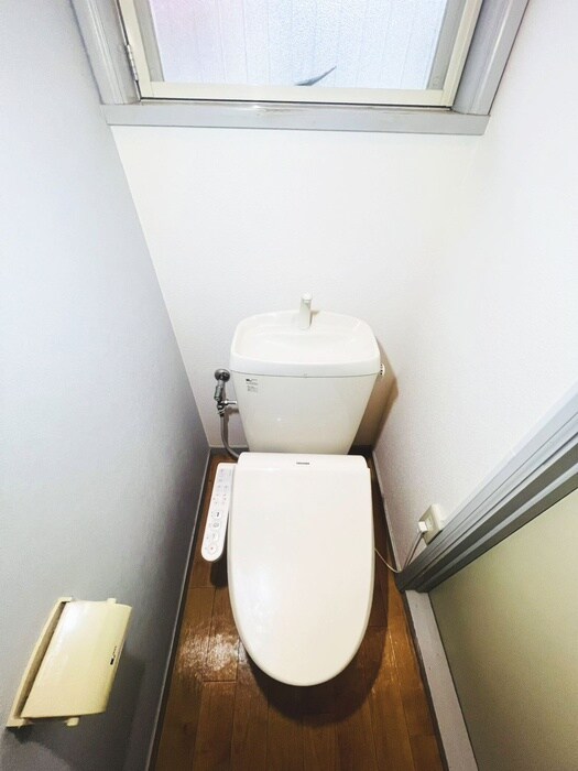 高栄ハイツの物件内観写真