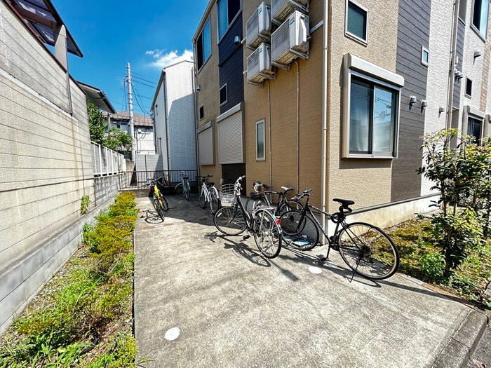 ハーモニーテラス和泉Ⅱの物件外観写真